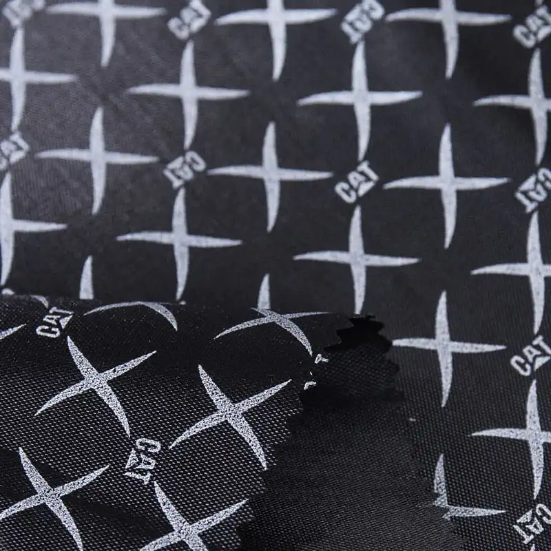Come pulire e mantenere adeguatamente borse realizzate in tessuto in schiuma di nylon?