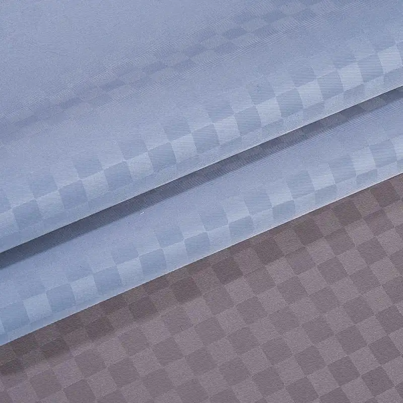 Quali sono gli ultimi sviluppi nell'industria combinata dei tessuti in poliestere in termini di innovazione tecnologica?