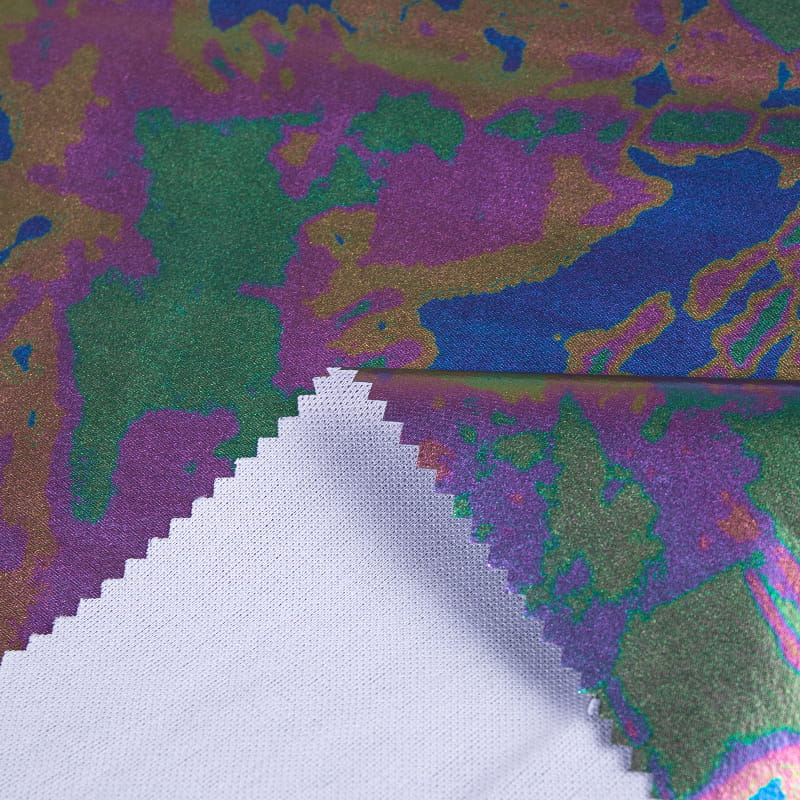 Con il rafforzamento della tendenza del consumo verde, il tessuto composito in twill poliestere personalizzato può soddisfare la domanda di mercato di prodotti ecologici?